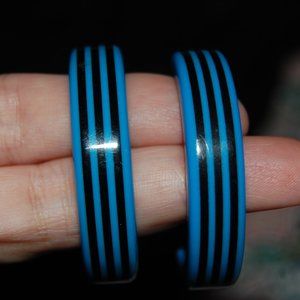 Vintage 80's hoop earrings